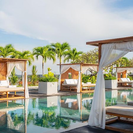 Готель Cross Paasha Bali Seminyak Екстер'єр фото
