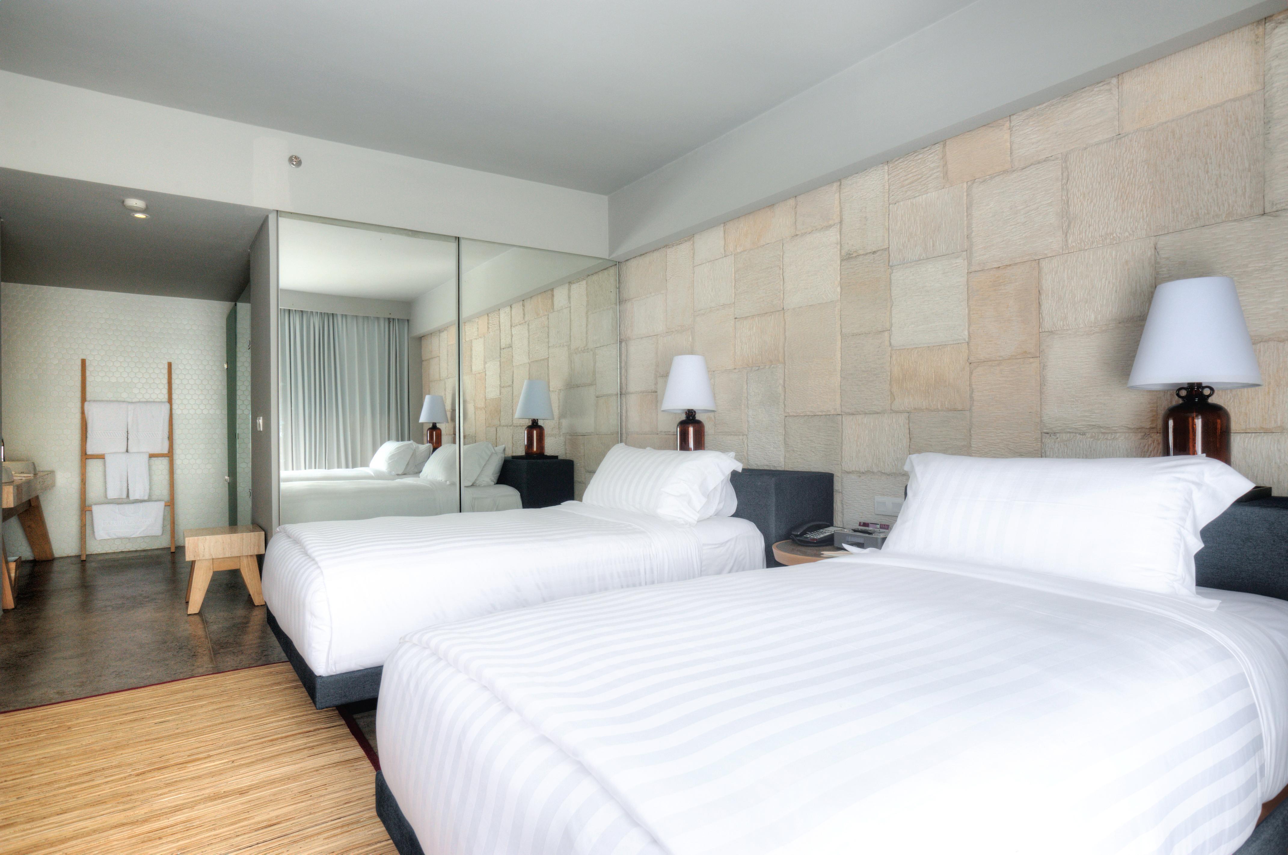 Готель Cross Paasha Bali Seminyak Екстер'єр фото