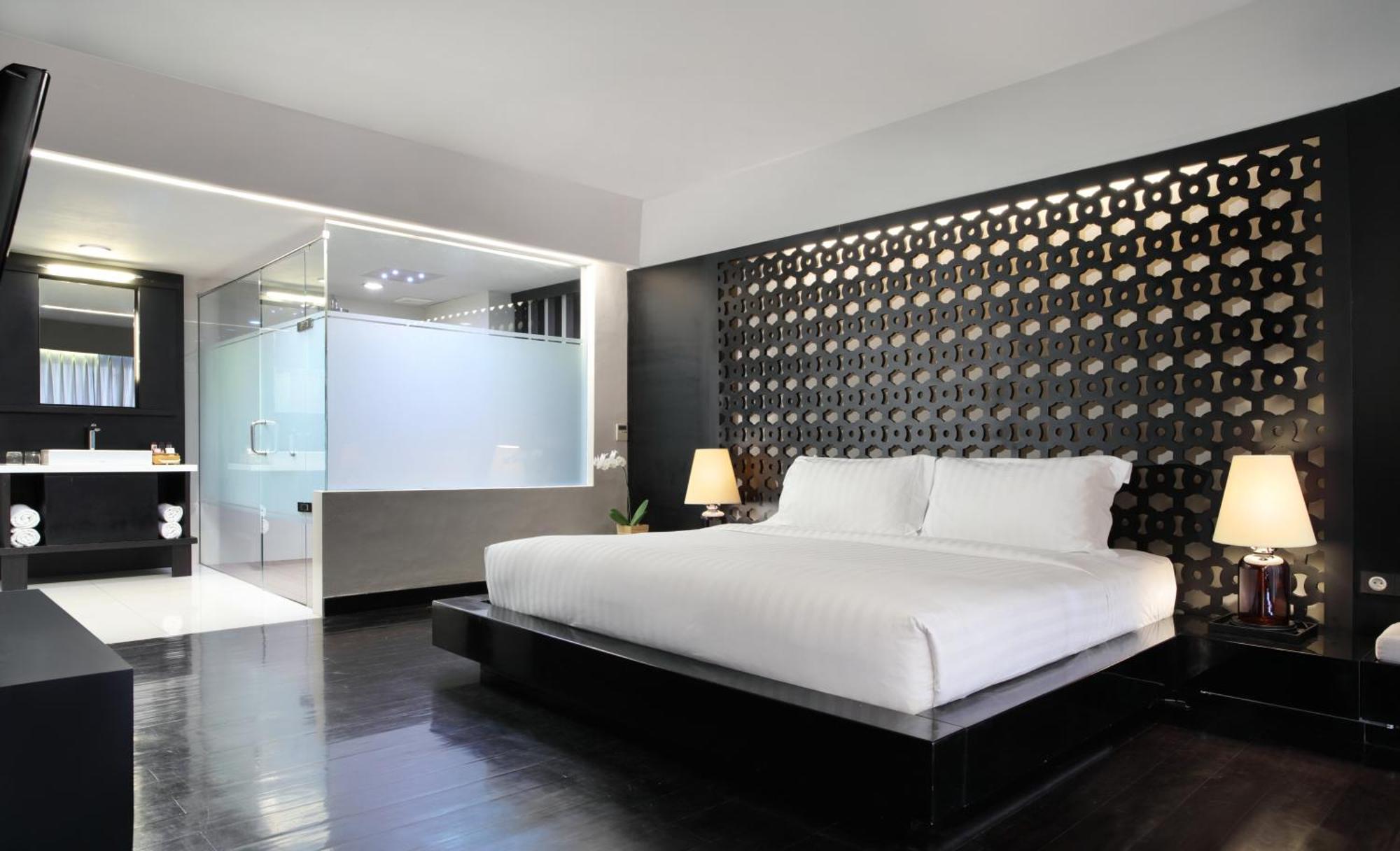 Готель Cross Paasha Bali Seminyak Екстер'єр фото
